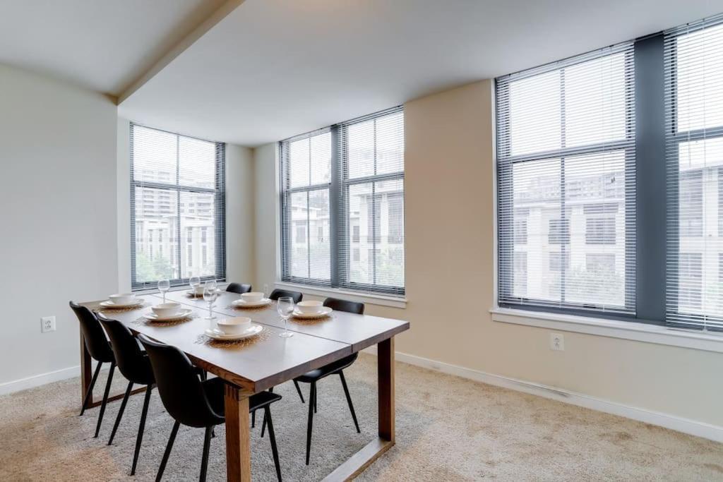 Fantastic 2 Bedroom Condo At Pentagon City Arlington Exteriér fotografie
