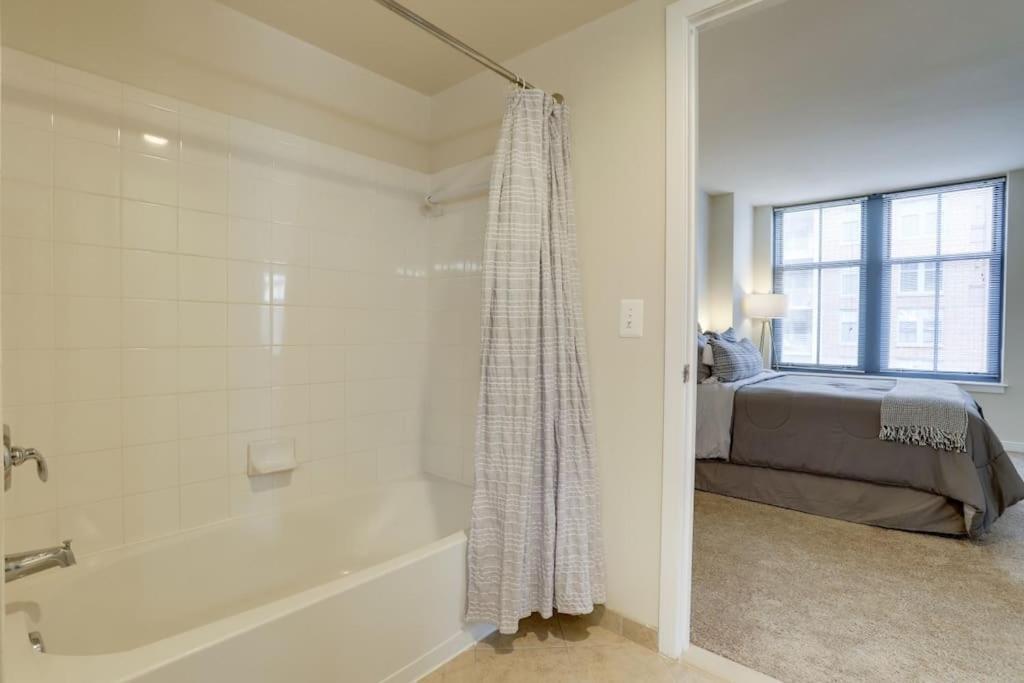 Fantastic 2 Bedroom Condo At Pentagon City Arlington Exteriér fotografie