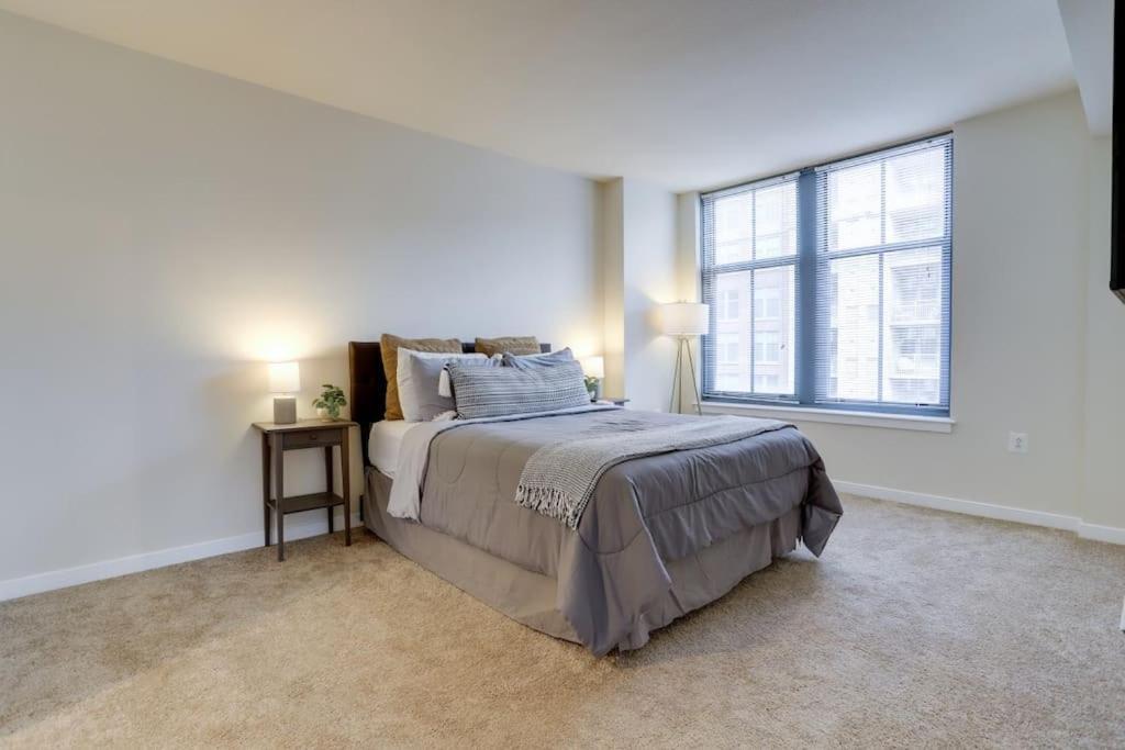 Fantastic 2 Bedroom Condo At Pentagon City Arlington Exteriér fotografie