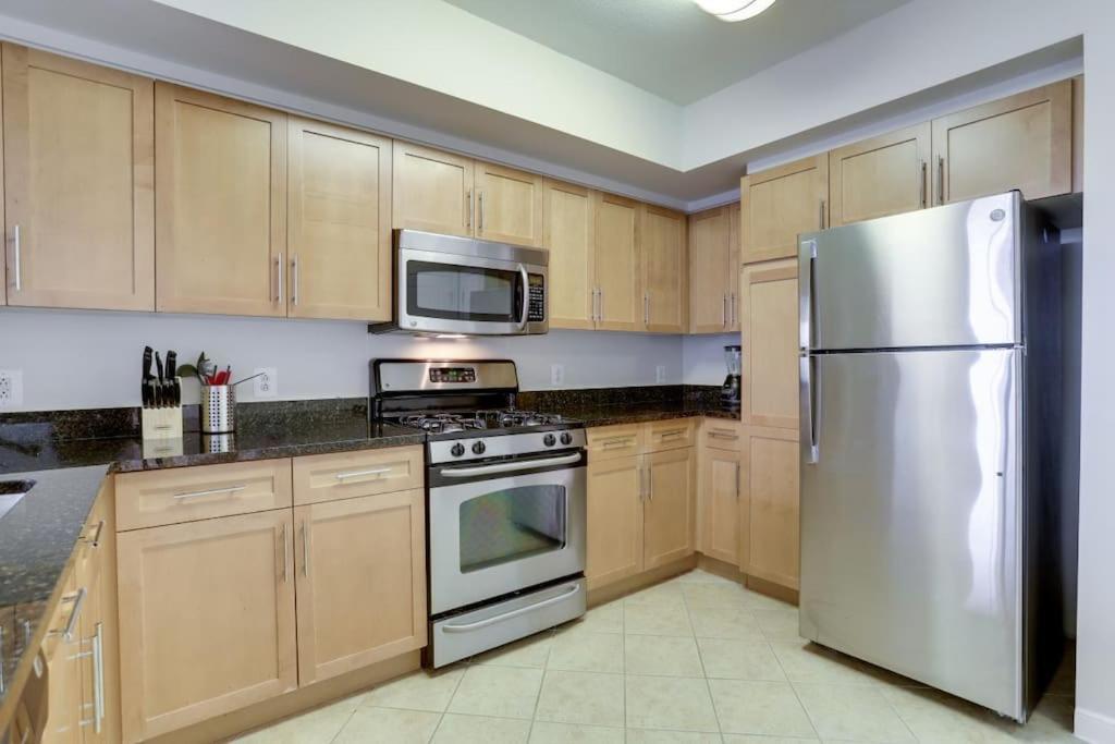 Fantastic 2 Bedroom Condo At Pentagon City Arlington Exteriér fotografie