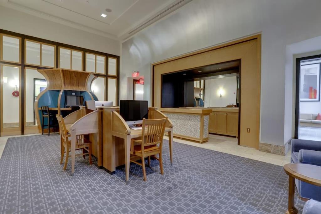 Fantastic 2 Bedroom Condo At Pentagon City Arlington Exteriér fotografie